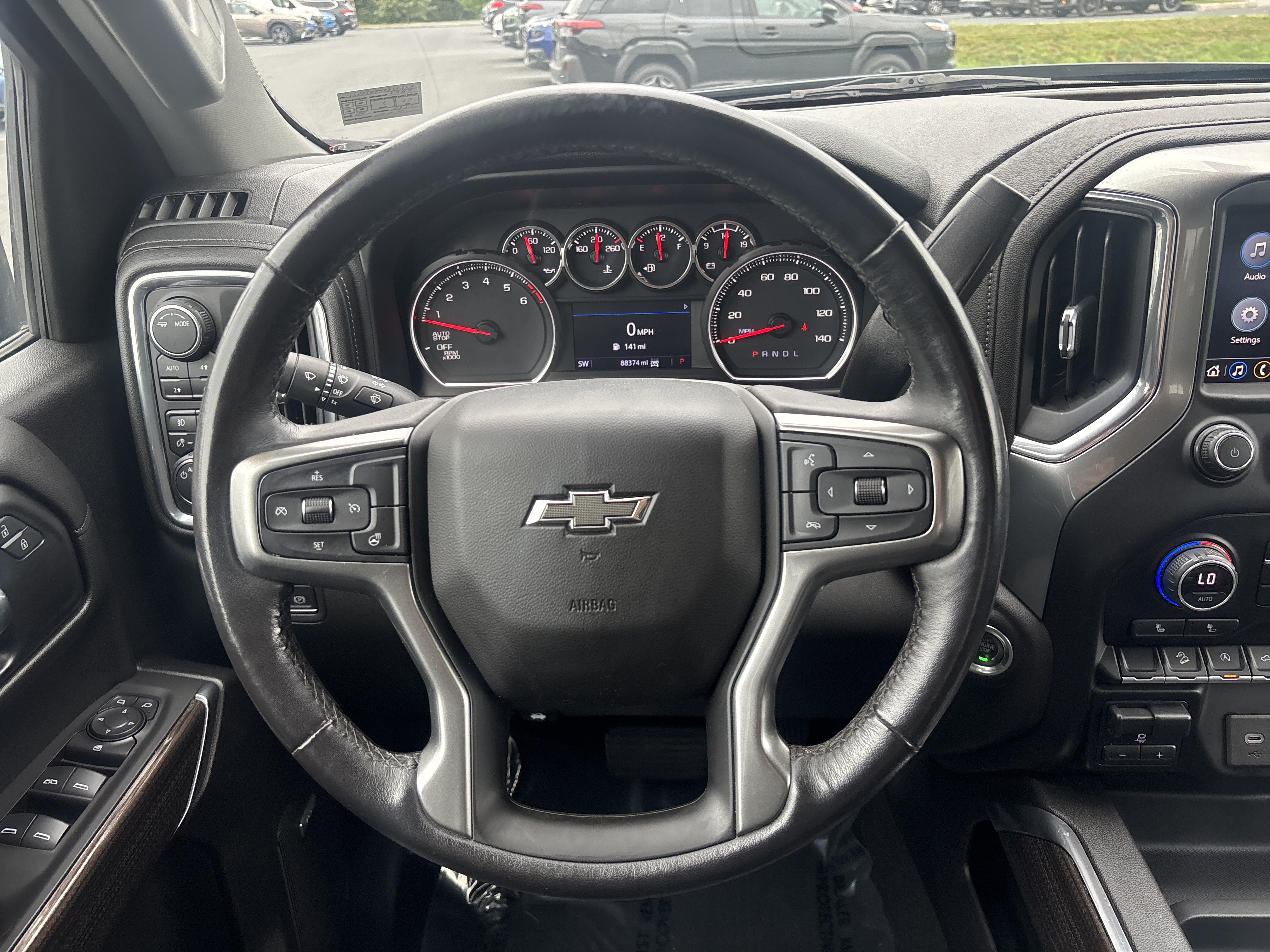 Used 2021 Chevrolet Silverado 1500 LT Trail Boss w/ Convenience Package II AWD/4WD image 6