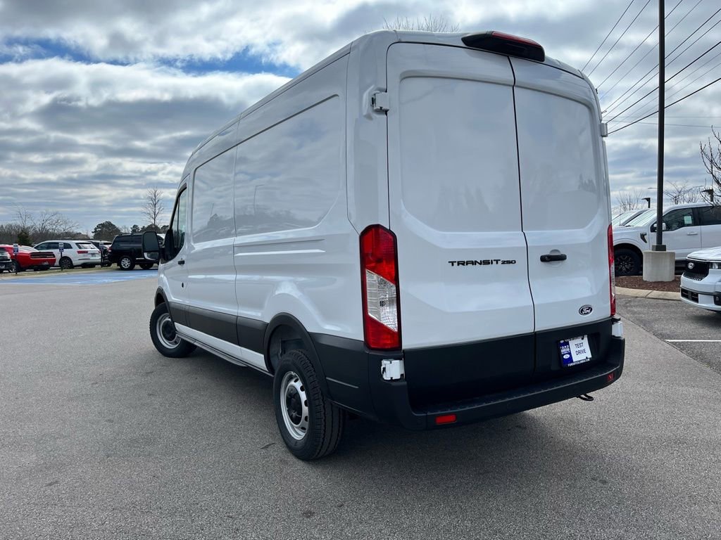 New 2026 Ford Transit 250 148 Medium Roof image 4
