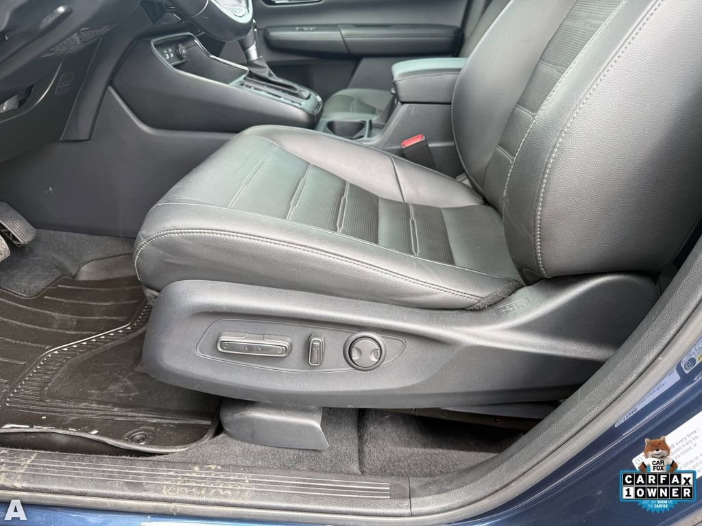 Used 2025 Honda CR-V EX-L image 13