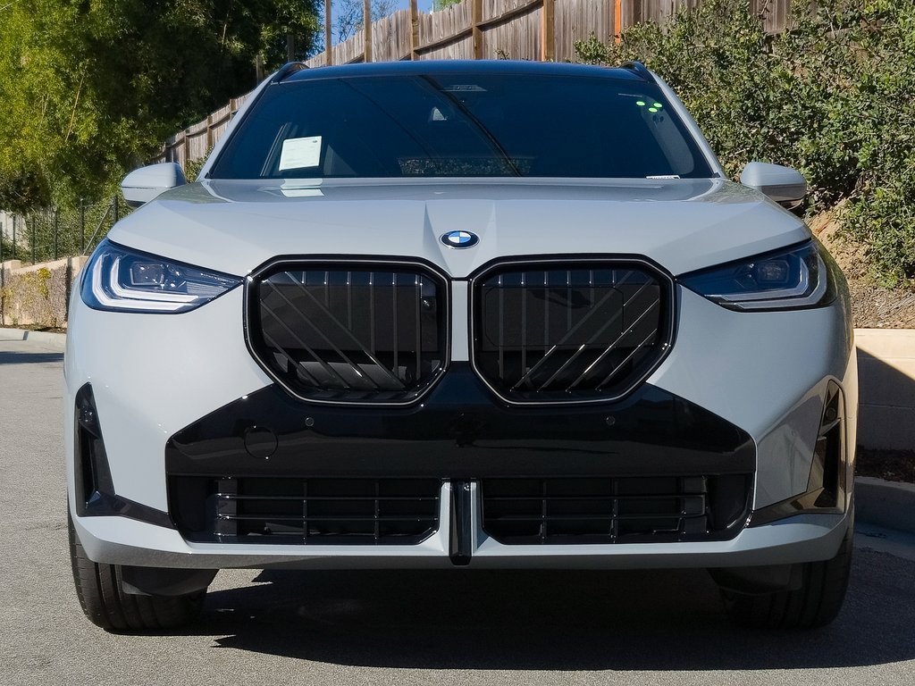 New 2026 BMW X3 xDrive30 w/ Premium Package image 3