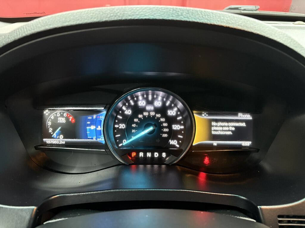 Used 2016 Ford Explorer Limited image 17