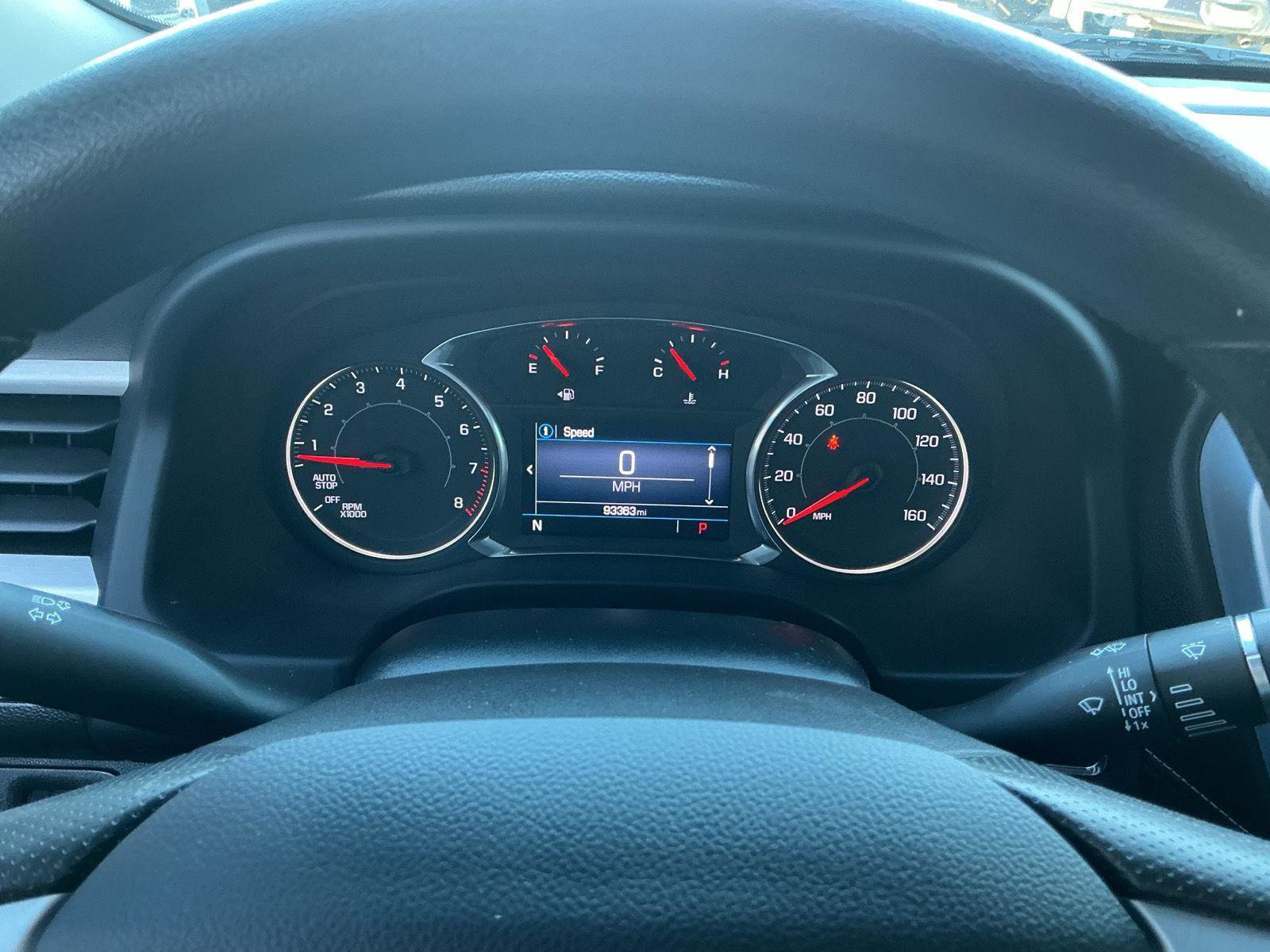 Used 2021 GMC Acadia SLE w/ Driver Convenience Package image 29