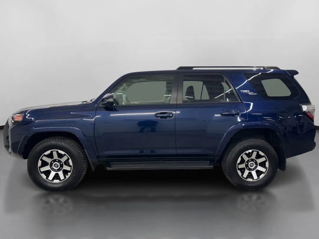 Used 2020 Toyota 4Runner TRD Off-Road Premium w/ Moonroof Package image 5