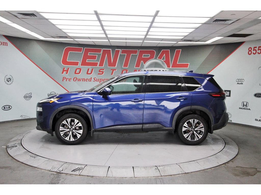 Used 2021 Nissan Rogue SV AWD/4WD image 2