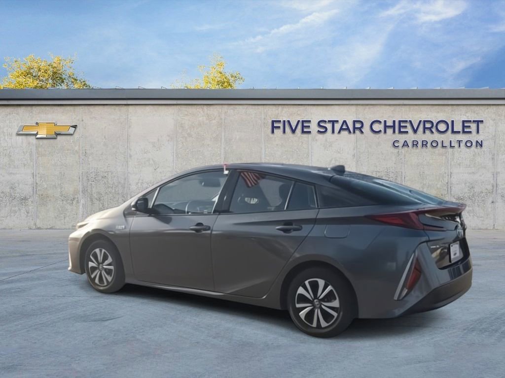 Used 2018 Toyota Prius Prime Plus image 6