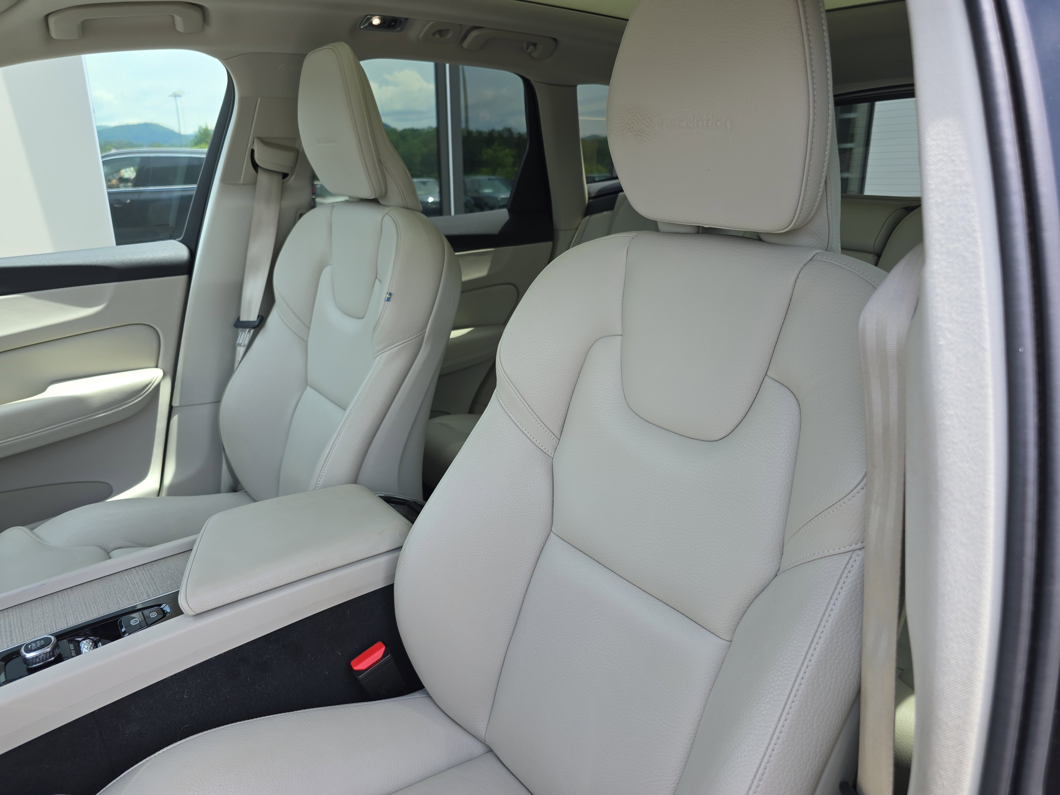 Used 2020 Volvo XC60 T5 Inscription AWD/4WD image 20