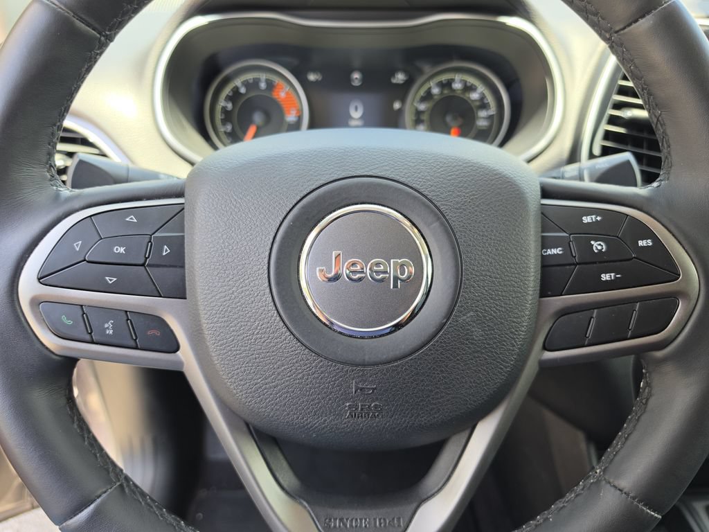 Certified 2019 Jeep Cherokee Limited FWD image 29