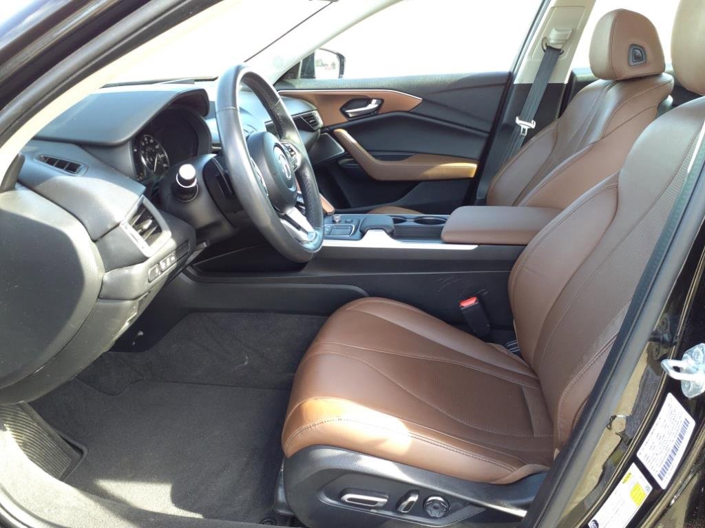 Used 2023 Acura TLX w/ Technology Package image 13