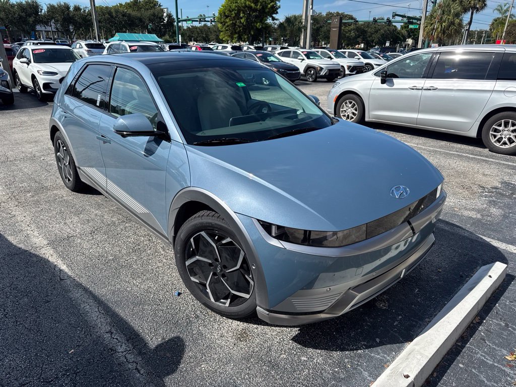 Certified 2024 Hyundai Ioniq 5 Limited RWD image 3