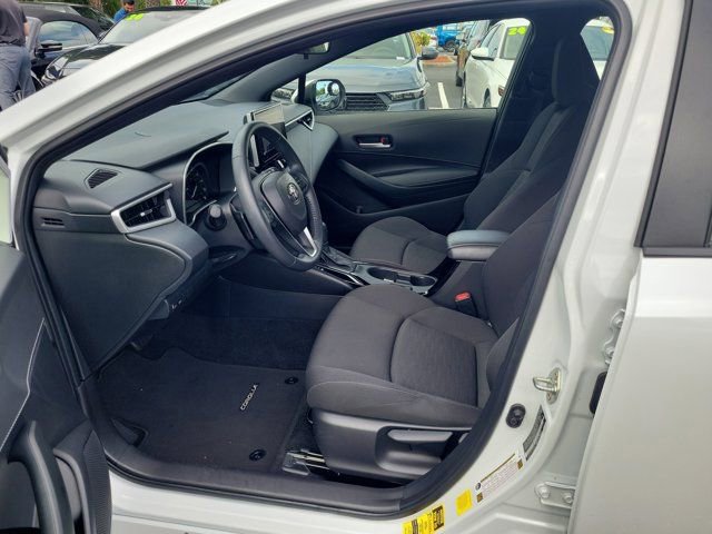 Used 2025 Toyota Corolla SE FWD image 14