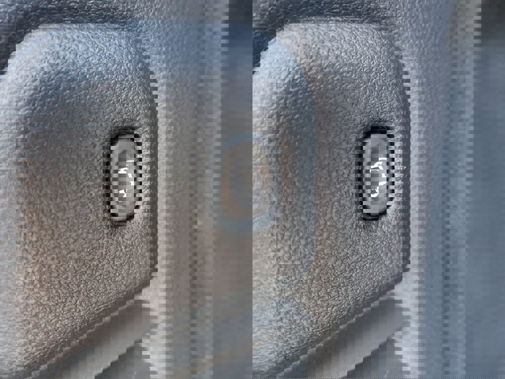 Used 2022 Dodge Durango GT image 18