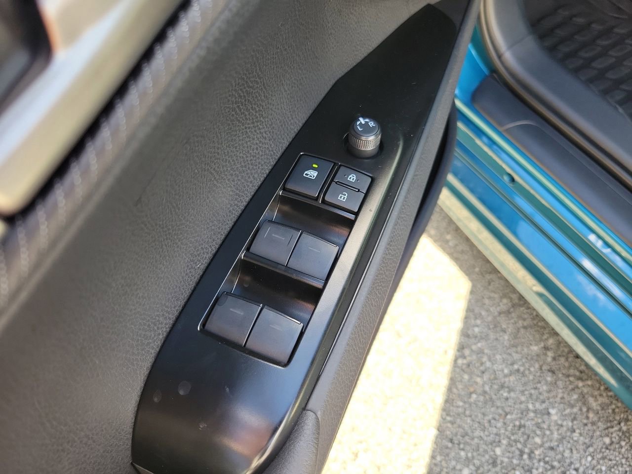 New 2026 Toyota Camry SE FWD image 15