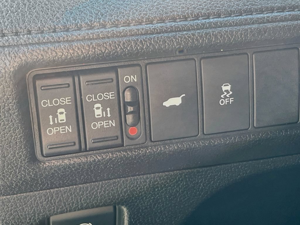 Used 2025 Honda Odyssey EX-L image 10