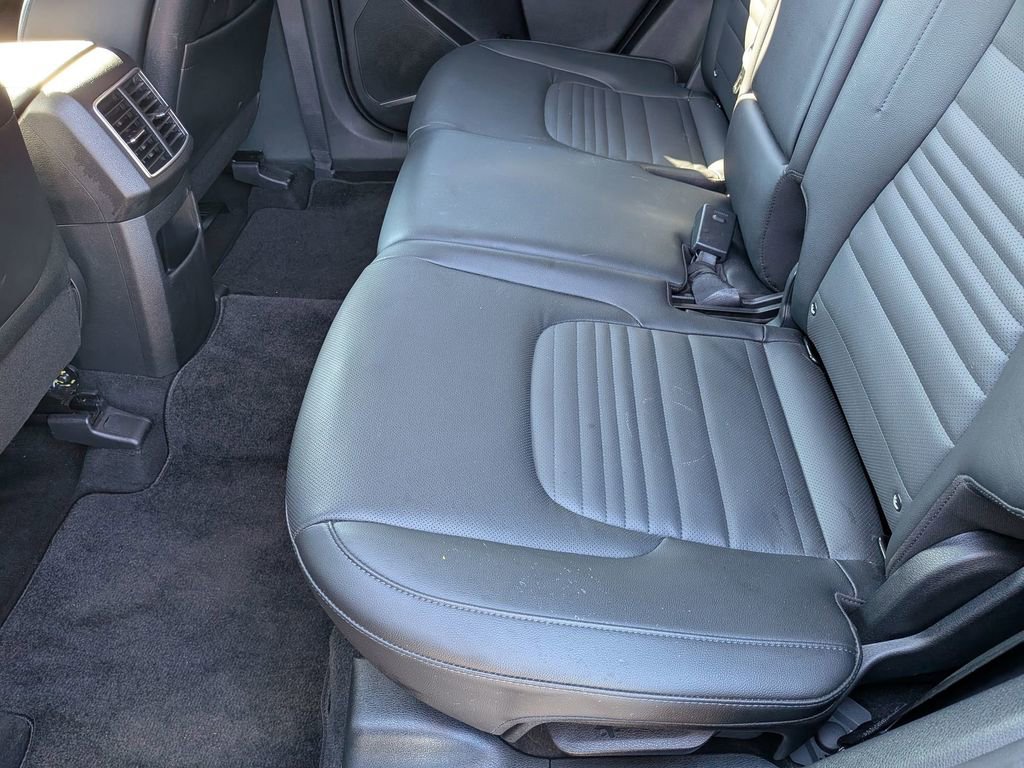 Used 2023 Kia Sportage SX image 26