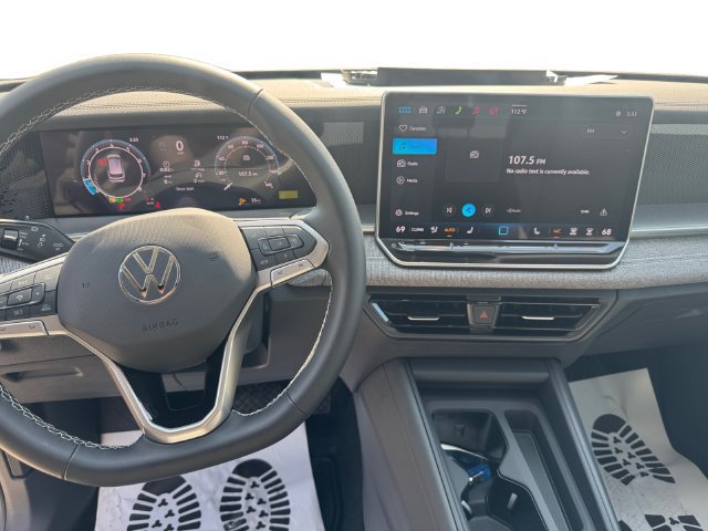New 2026 Volkswagen Tiguan S FWD image 10