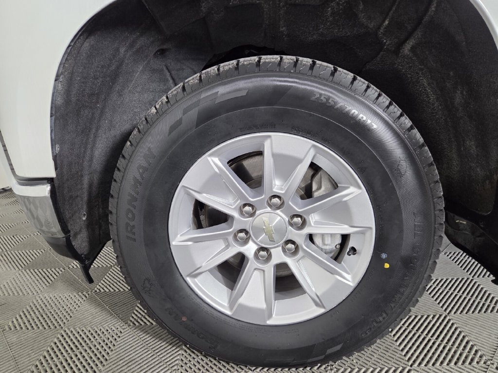 Used 2020 Chevrolet Silverado 1500 LT w/ Convenience Package RWD image 8