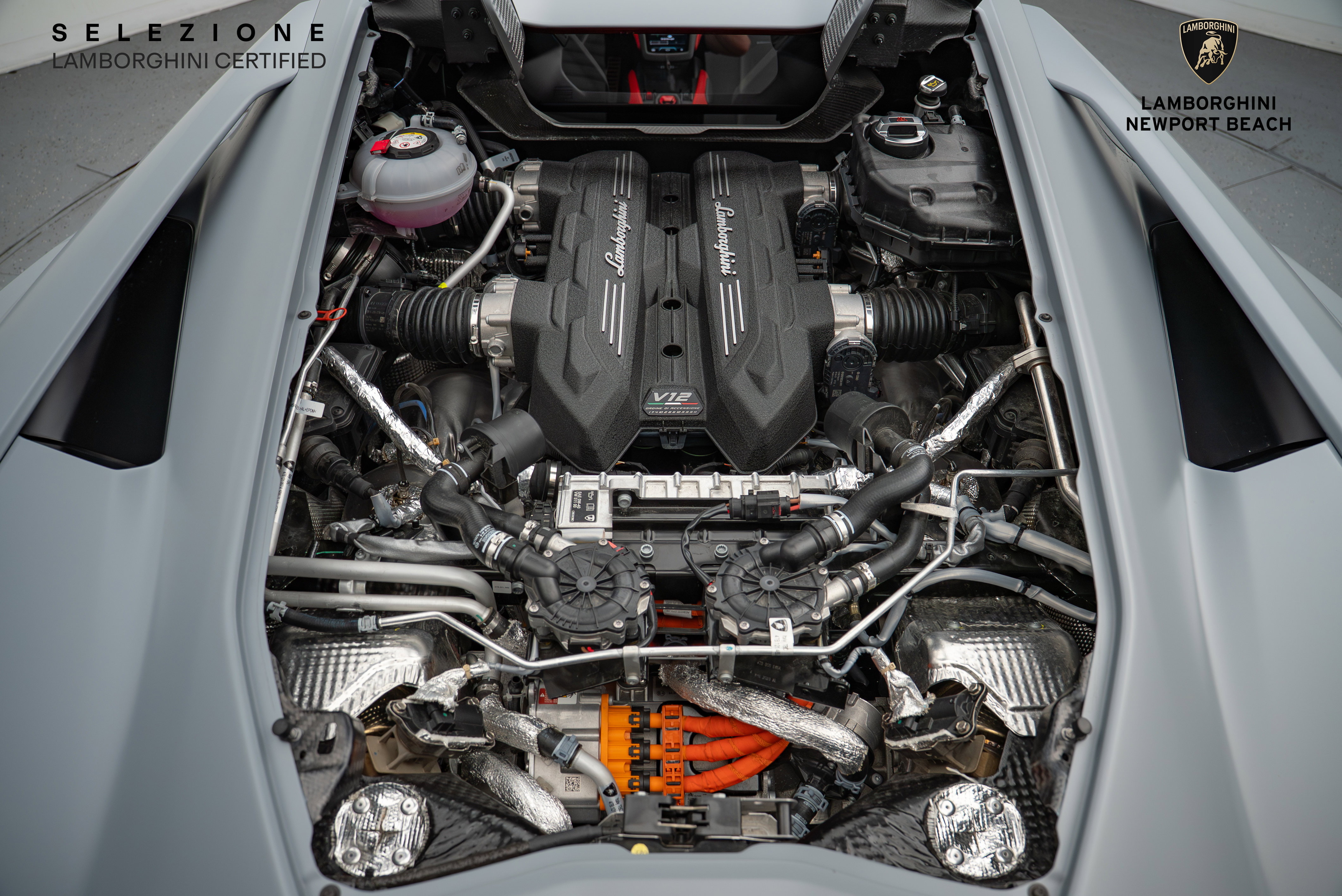 Used 2024 Lamborghini Revuelto image 22