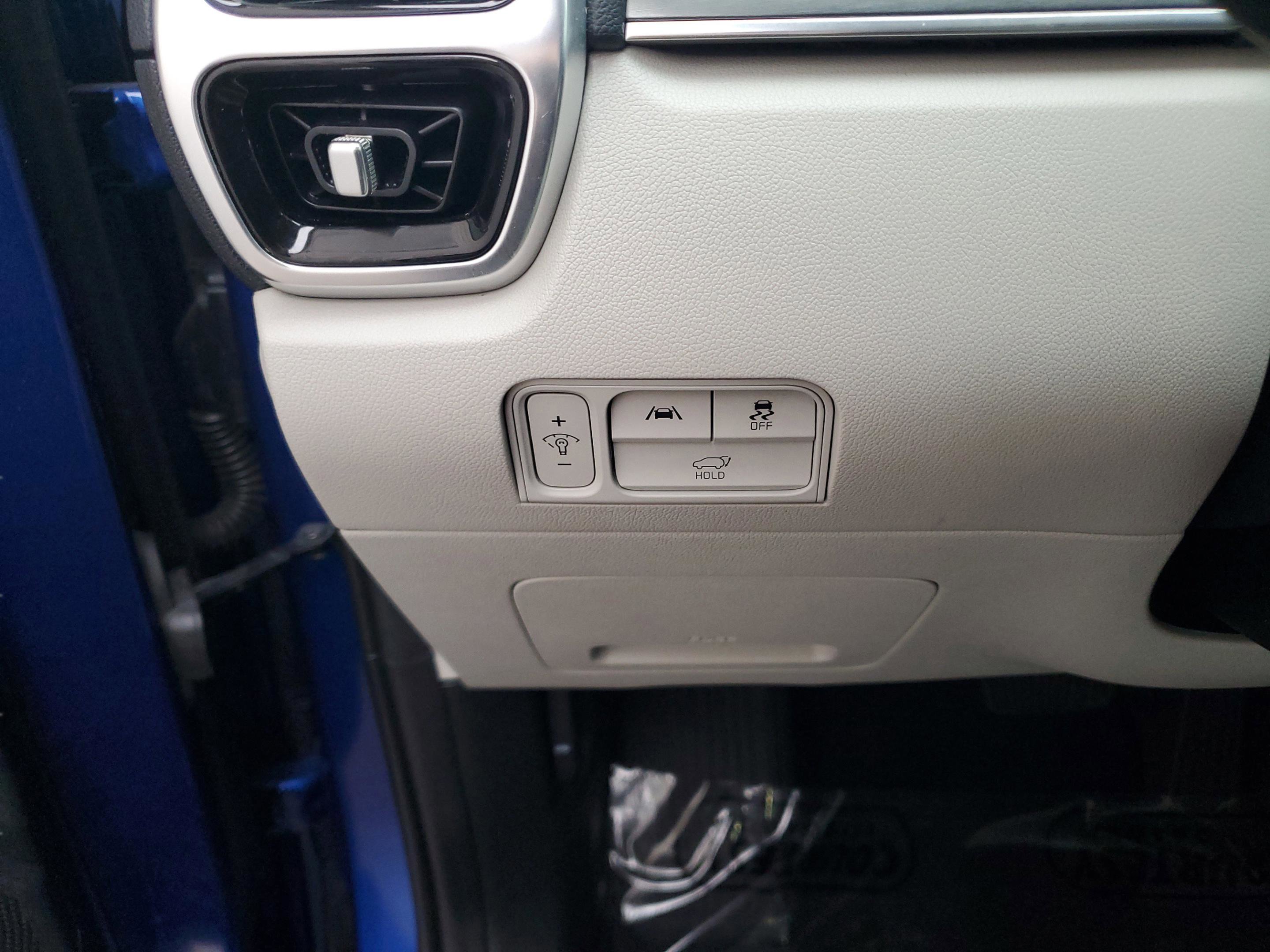 Certified 2023 Kia Sorento SX image 29