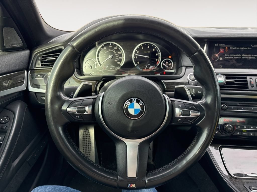Used 2016 BMW 550i Sedan RWD image 32