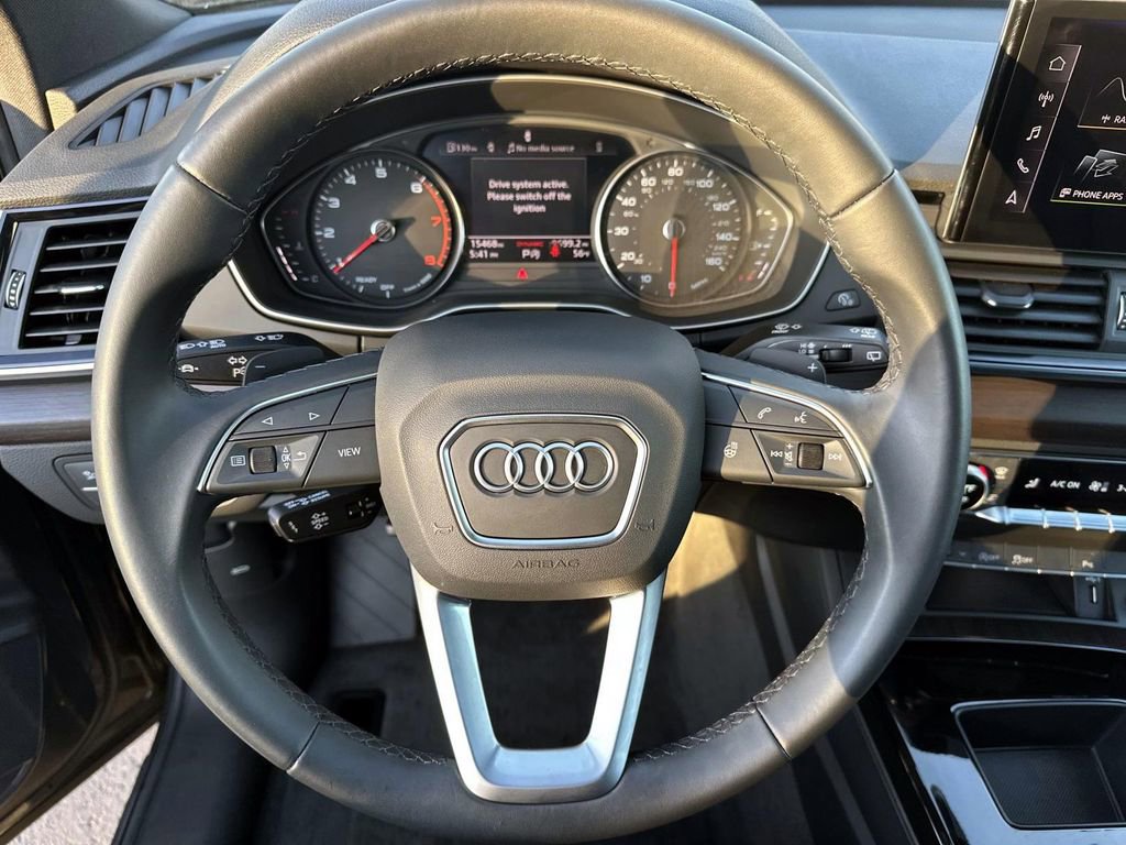 Used 2023 Audi Q5 2.0T Premium w/ Convenience Package image 17