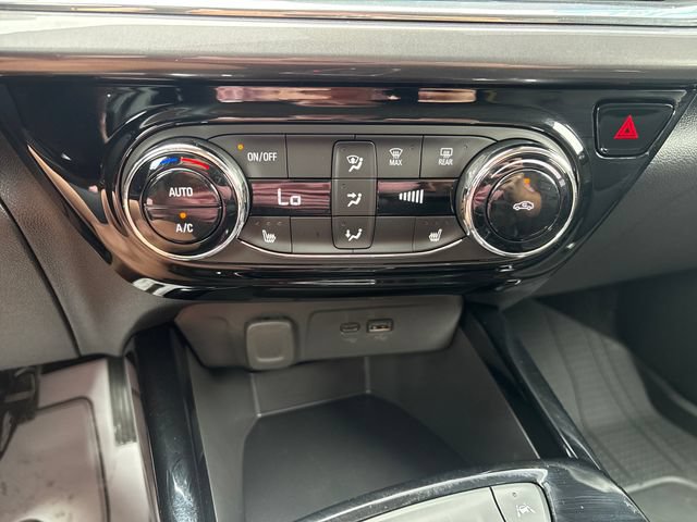 Used 2026 Chevrolet Trax ACTIV w/ Driver Confidence Package FWD image 16