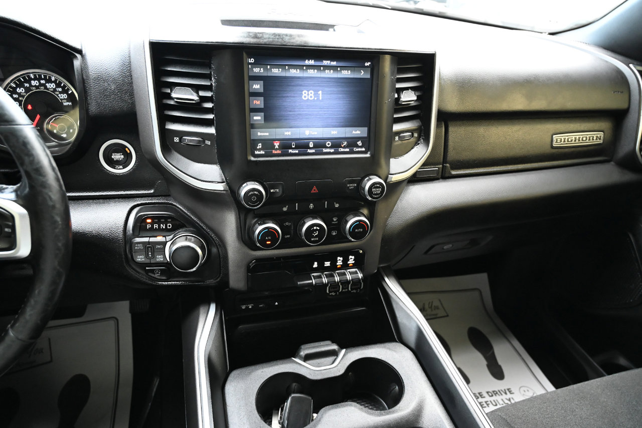 Used 2015 INFINITI QX60 AWD w/ Premium Package image 12