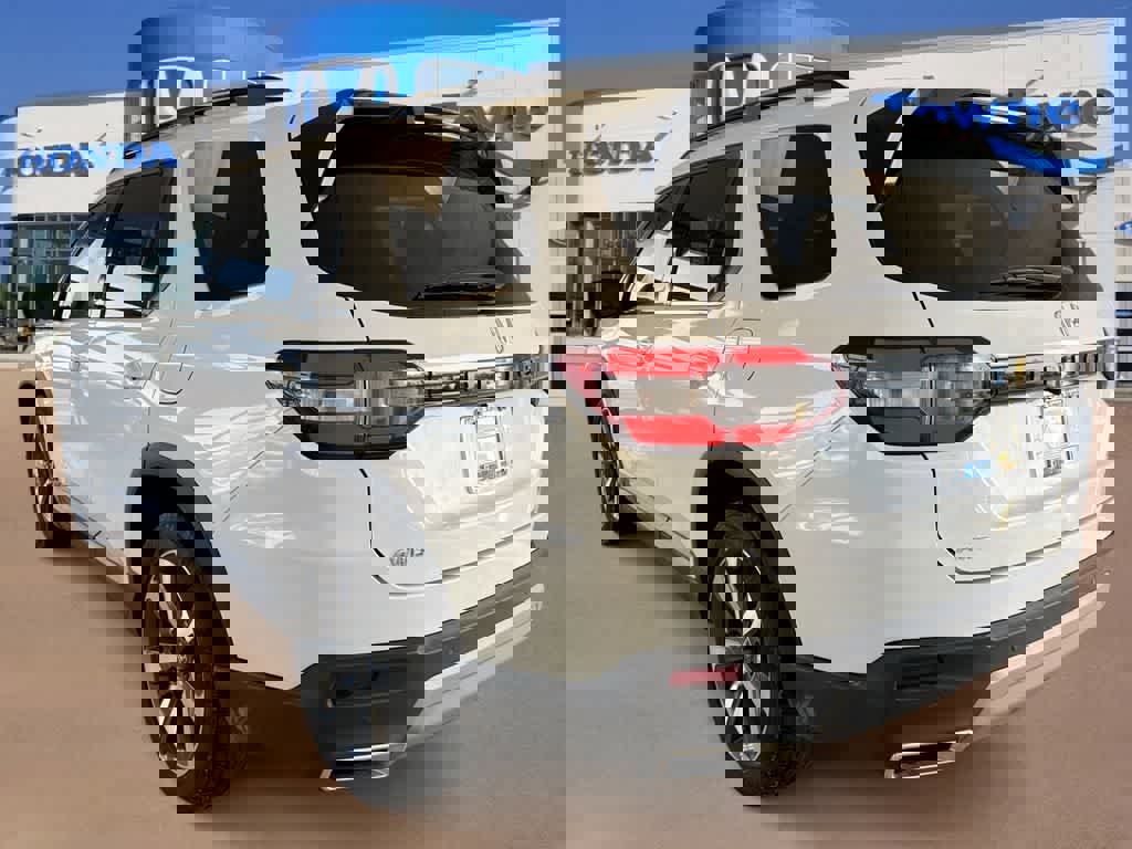 Certified 2024 Honda Pilot Elite image 6