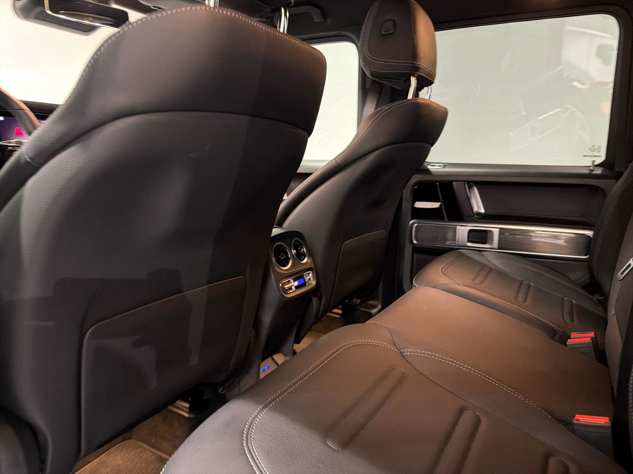 Used 2026 Mercedes-Benz G 550 image 23