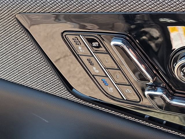 New 2026 Cadillac Optiq Luxury 2 AWD/4WD image 15
