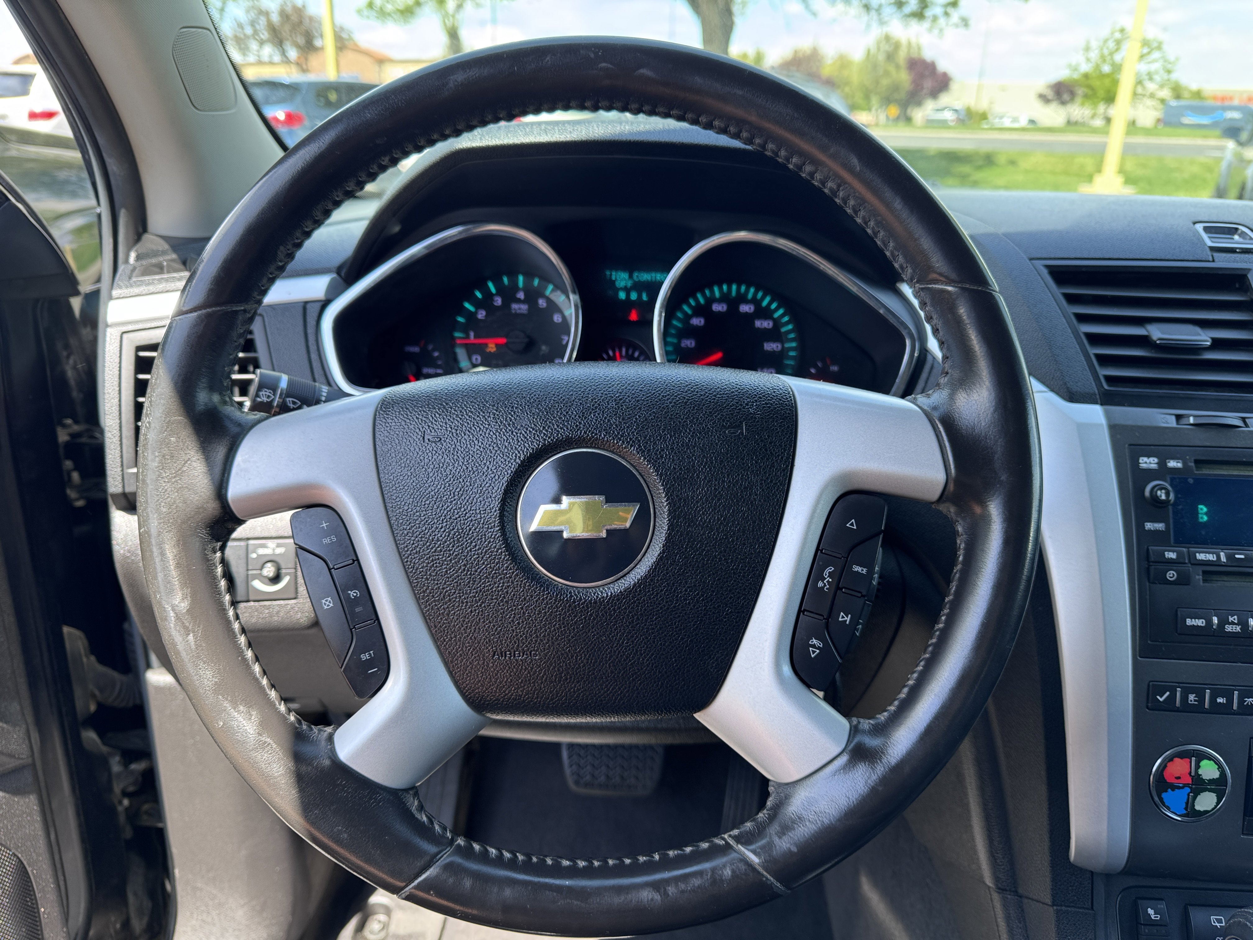 Used 2011 Chevrolet Traverse LT w/ Personal Connectivity Package AWD/4WD image 25