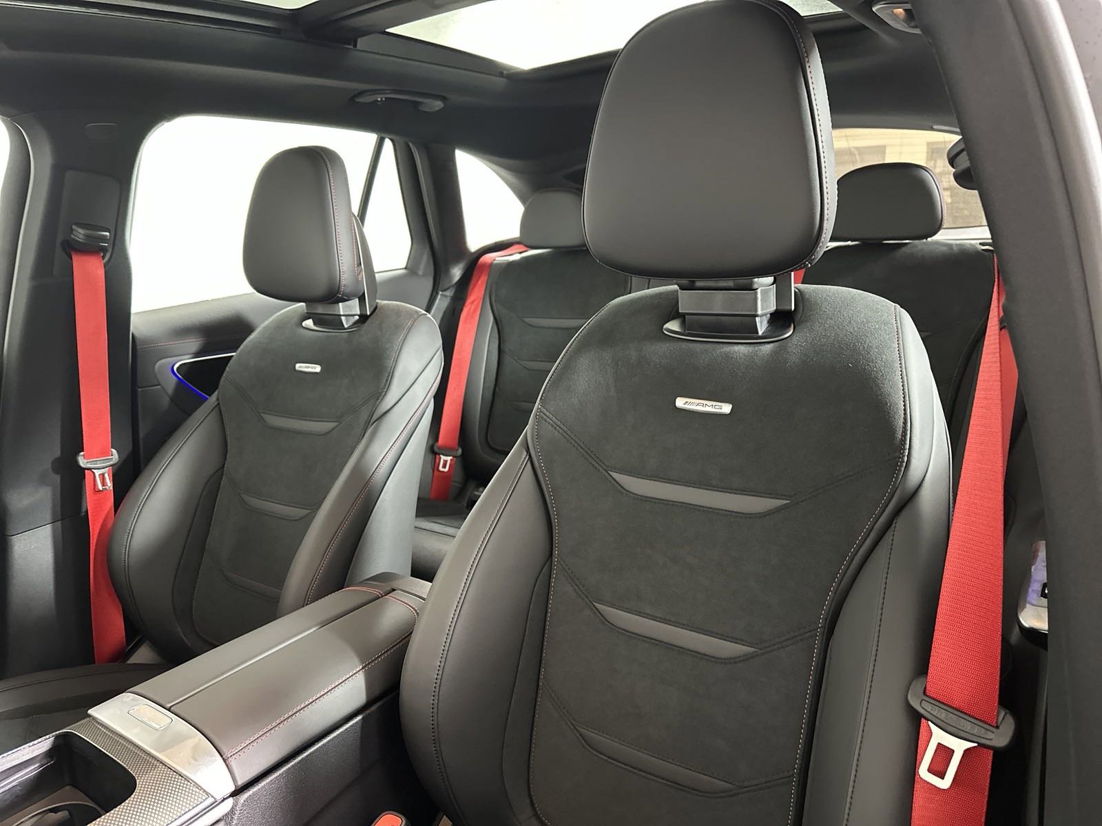 New 2025 Mercedes-Benz GLC 43 AMG 4MATIC image 25