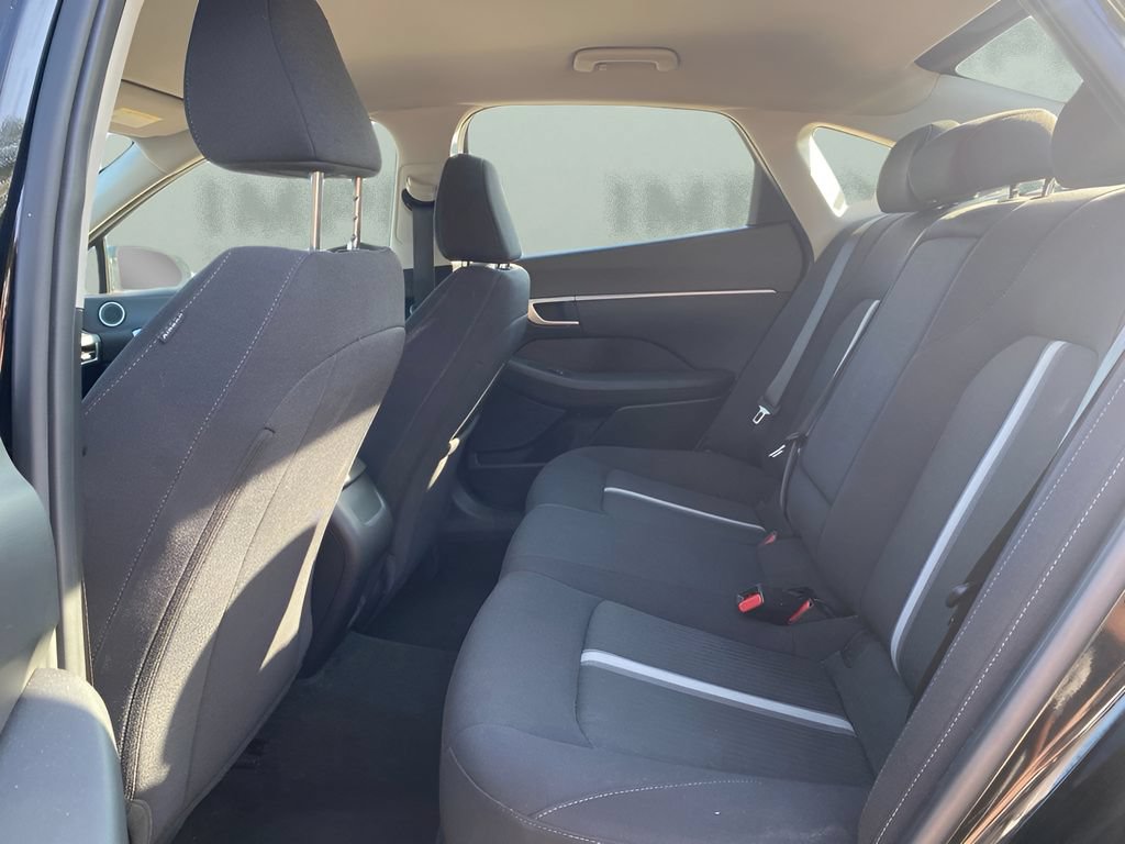 Used 2025 Hyundai Sonata SEL FWD image 11