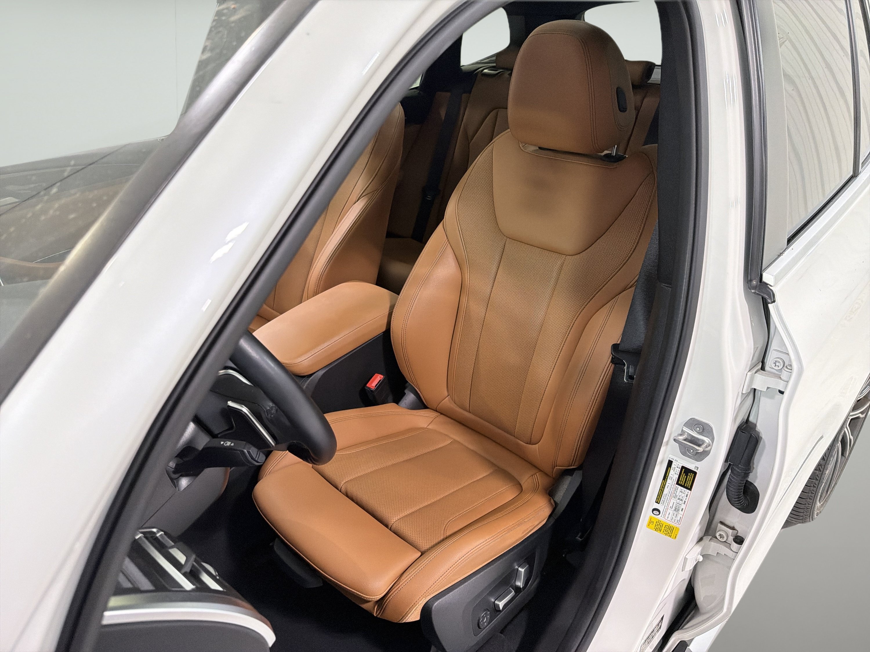 Used 2022 BMW X3 sDrive30i w/ Premium Package 2 RWD image 11
