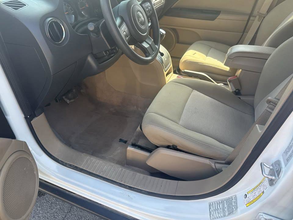 Used 2015 Jeep Patriot Sport w/ Power Value Group AWD/4WD image 12