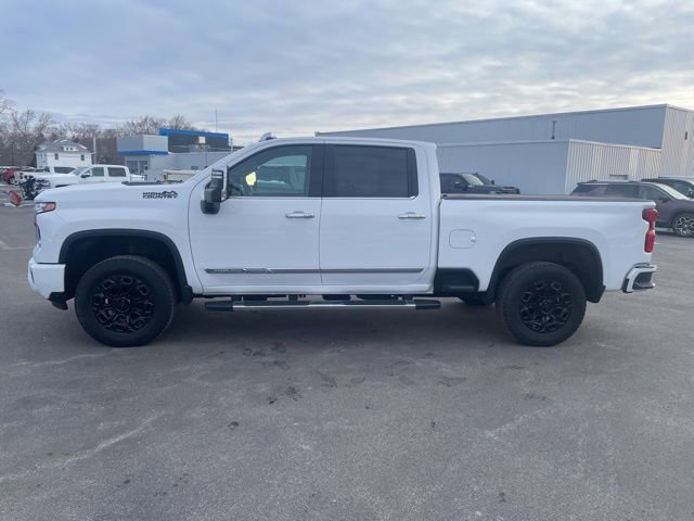 Used 2024 Chevrolet Silverado 3500 High Country w/ Technology Package image 12