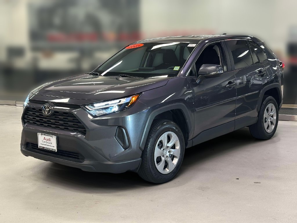 Used 2023 Toyota RAV4 LE AWD/4WD image 3