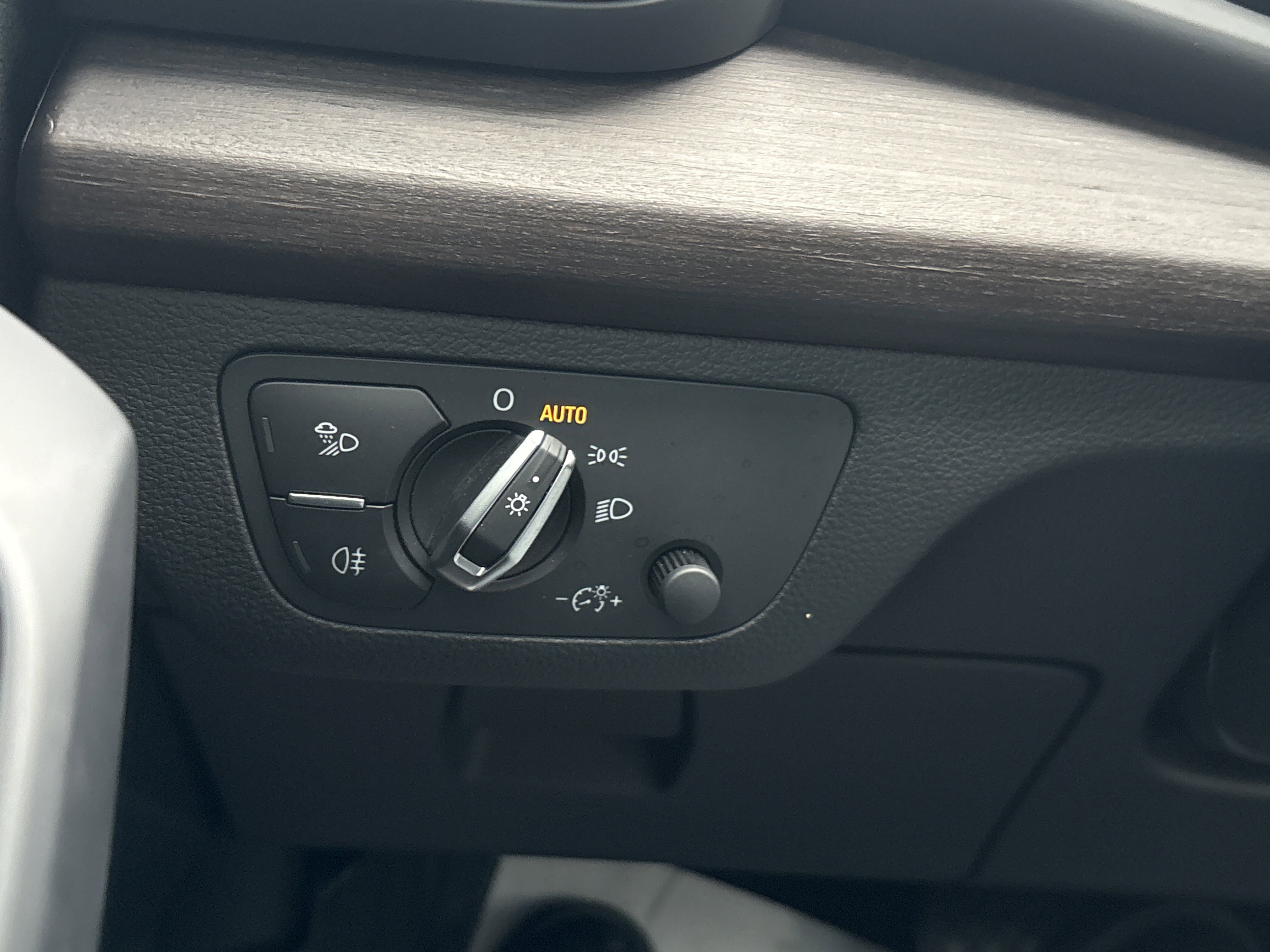 Used 2023 Audi Q5 2.0T Premium Plus w/ Premium Plus Package image 59