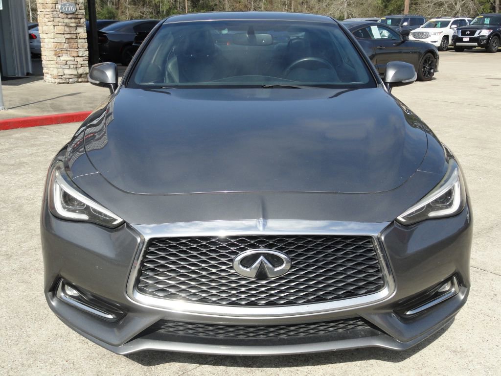 Used 2018 INFINITI Q60 LUXE w/ Sensory Package 2.0T Luxe image 2