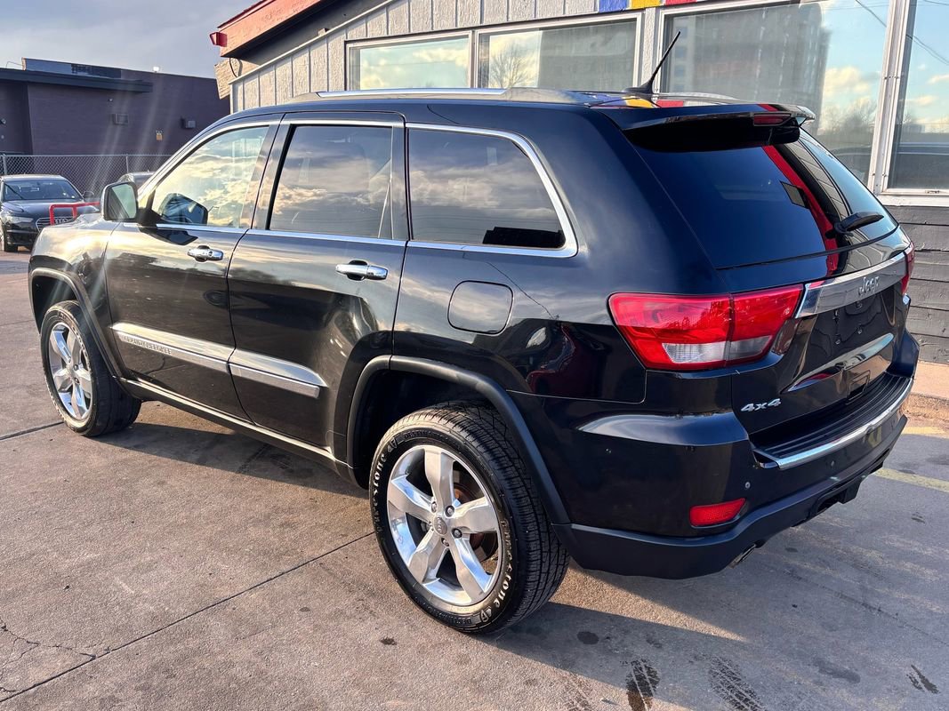 Used 2012 Jeep Grand Cherokee Overland image 8