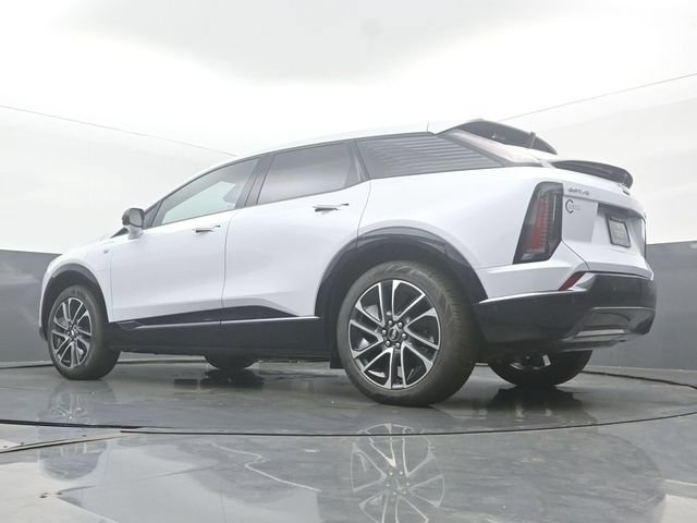 New 2026 Cadillac Optiq Sport 1 w/ LPO, Floor Liner Package AWD/4WD image 49