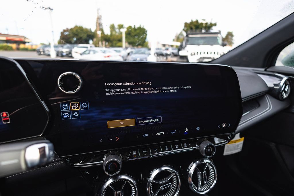 New 2025 Chevrolet Blazer EV LT w/ Midnight/Sport Edition FWD image 6
