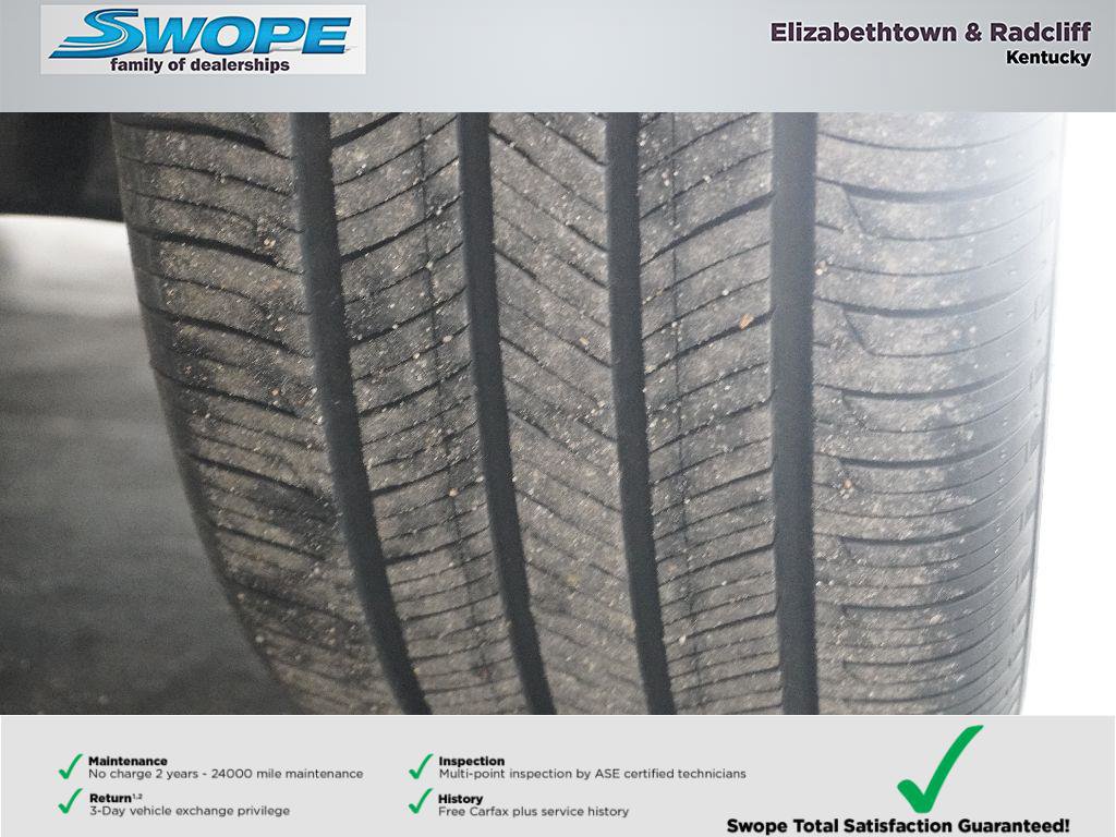 Certified 2025 Hyundai Elantra Limited image 29