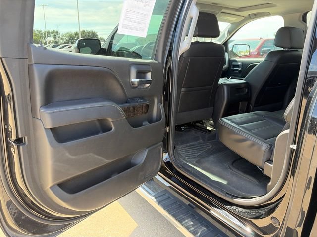 Used 2016 GMC Sierra 1500 Denali w/ Enhanced Driver Alert Package AWD/4WD image 18