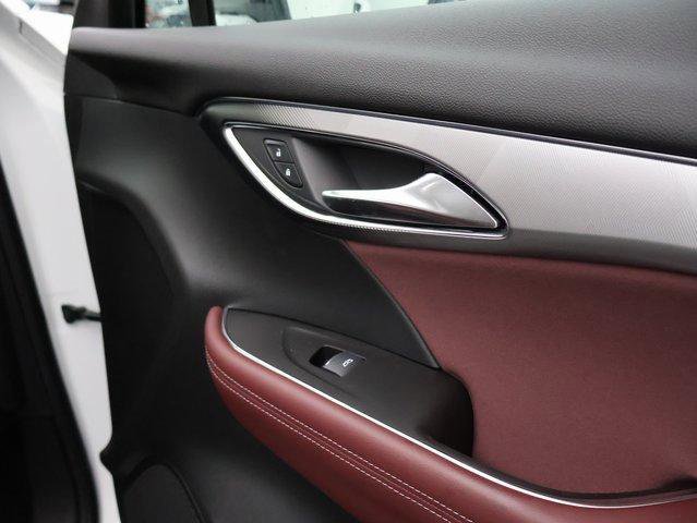 New 2025 Buick Envision Sport Touring image 9