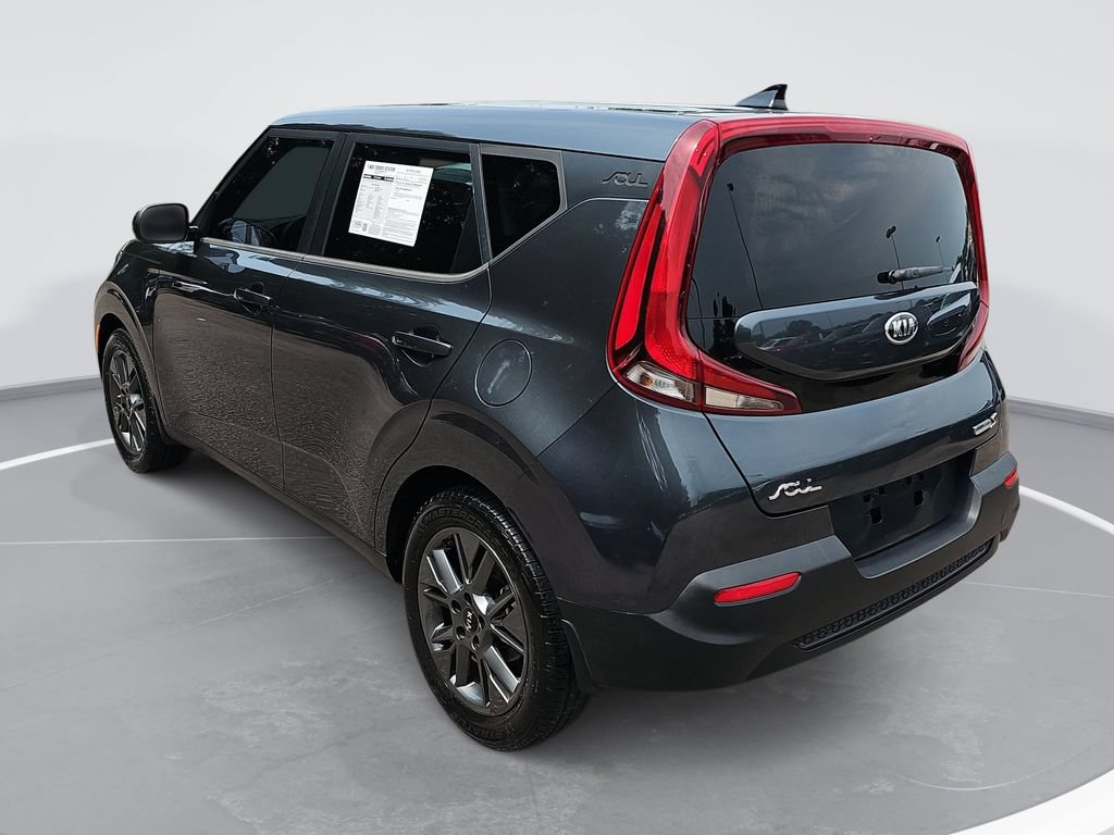 Used 2021 Kia Soul S FWD image 7