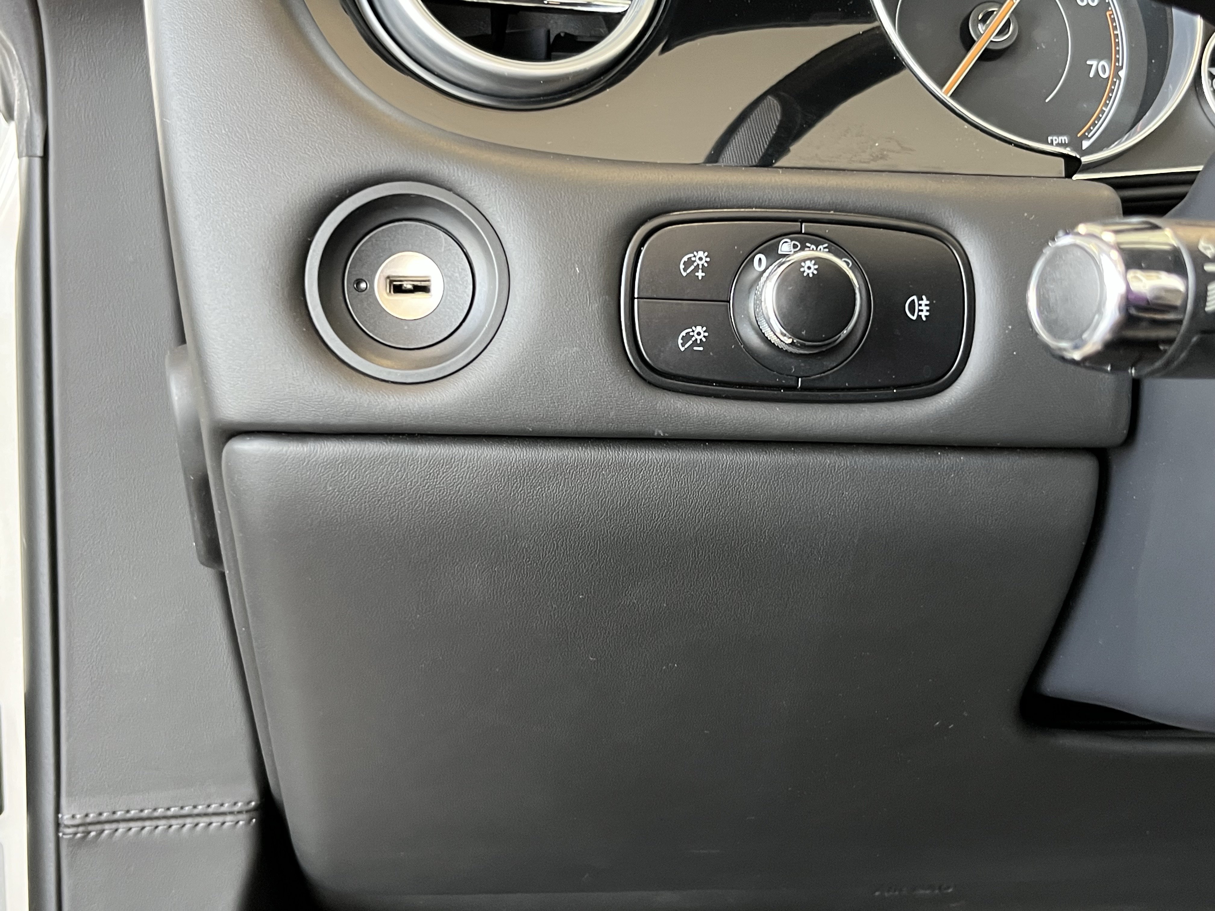 Used 2017 Bentley Continental GT AWD/4WD image 19
