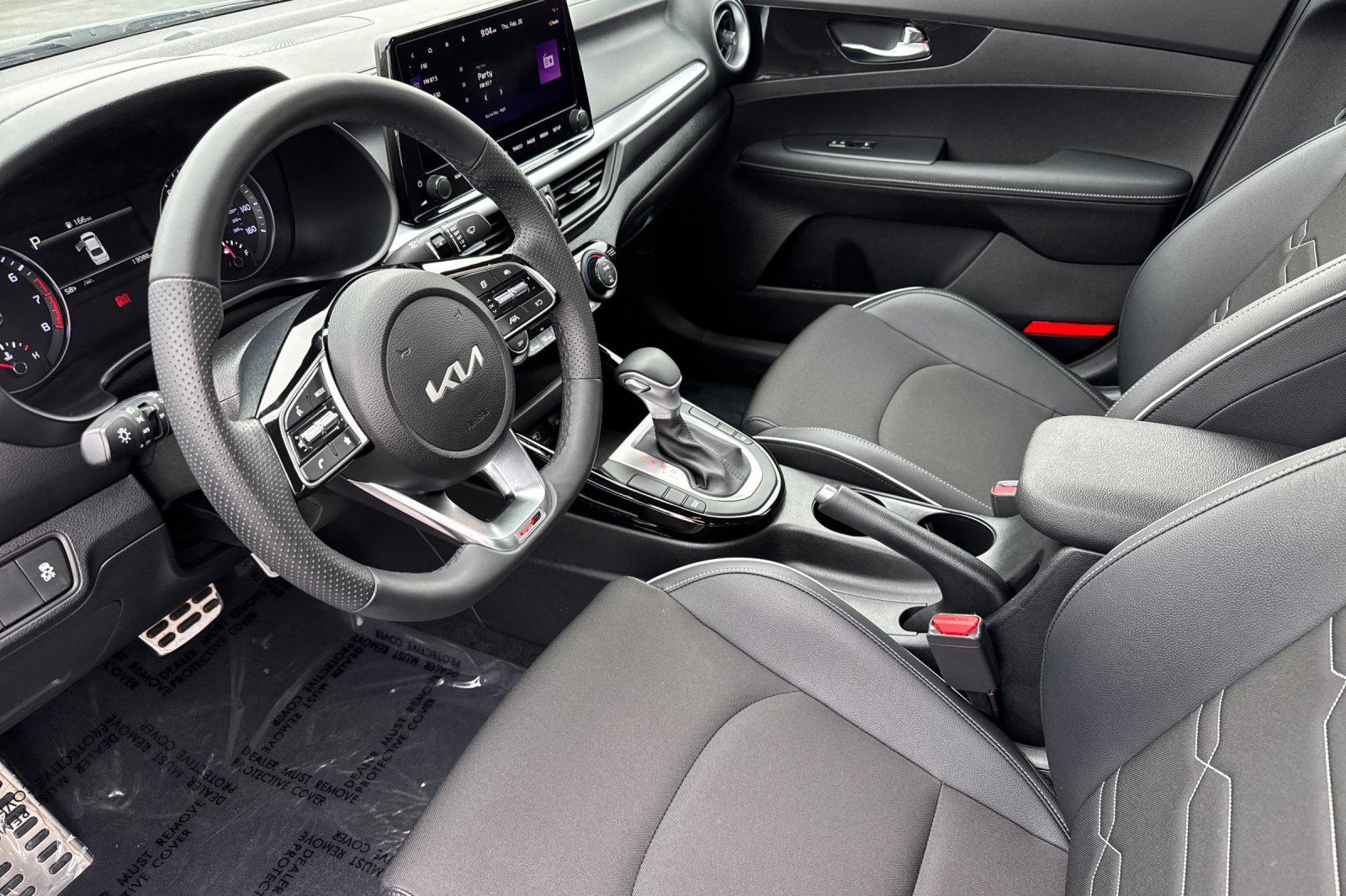 Used 2023 Kia Forte GT-Line image 10