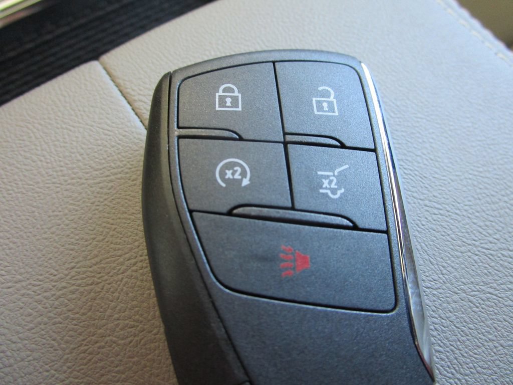New 2027 GMC Terrain Elevation w/ Elevation Premium Package FWD image 41