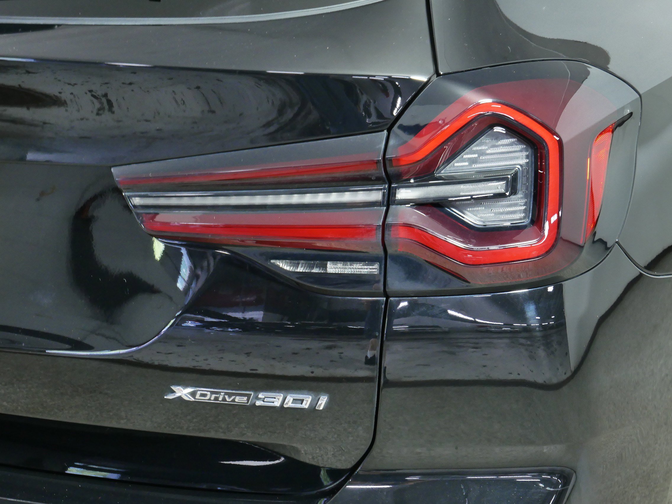 Used 2022 BMW X3 xDrive30i w/ Convenience Package image 17