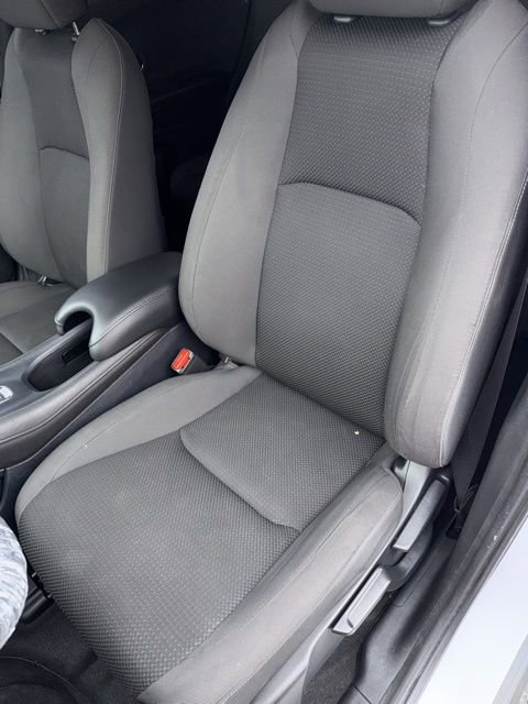 Used 2022 Honda HR-V EX image 13